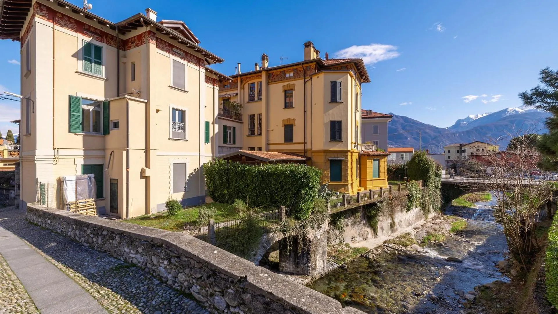 Fiume E Lago Menaggio Apartament